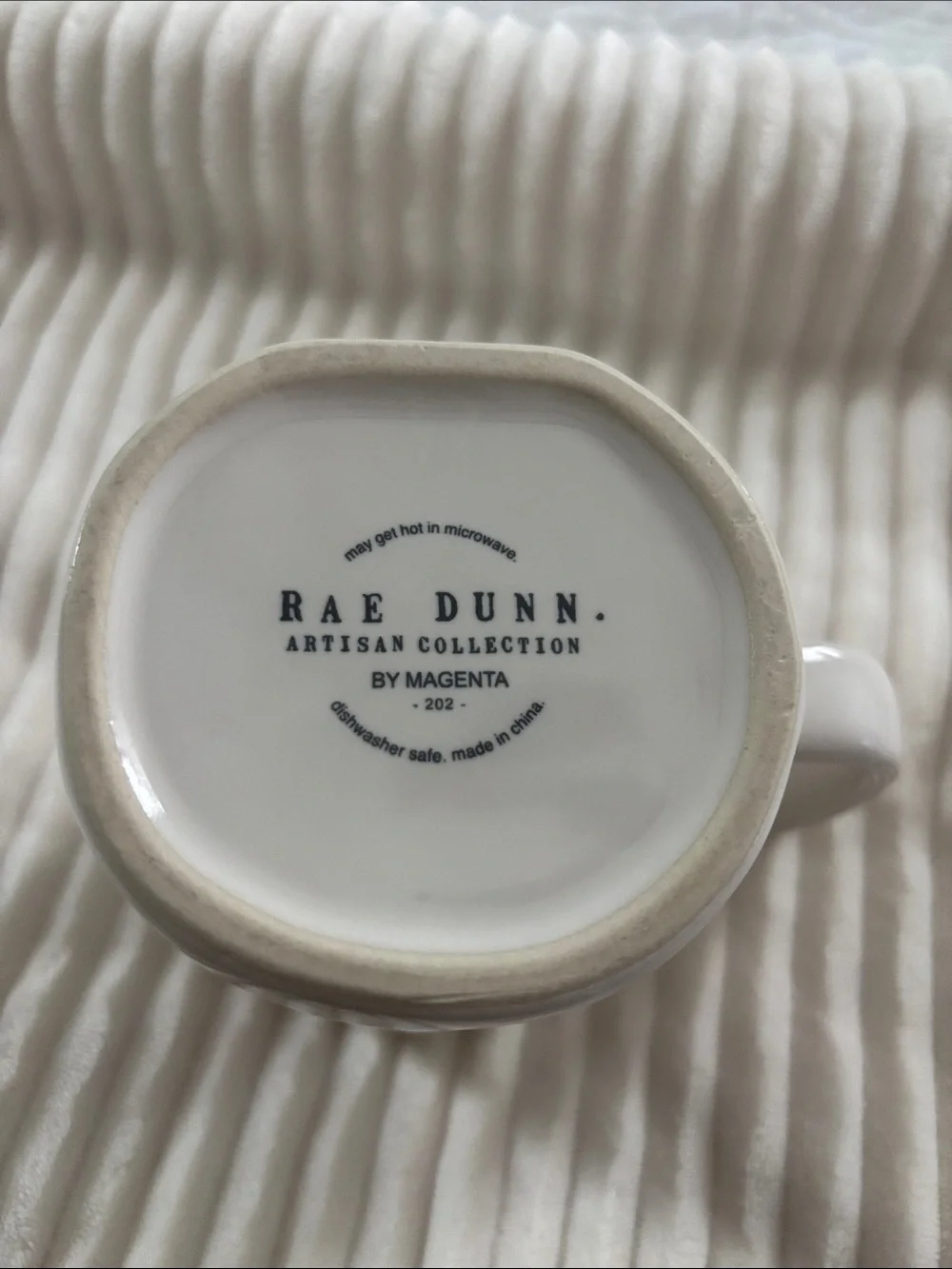 New Rae Dunn Large ‘Happy Halloween’ Two-Tone Mug/Cup Autumn Collectible